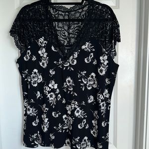 New with Tags torrid Sz 0 top